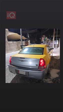 کرایسلەر 300
